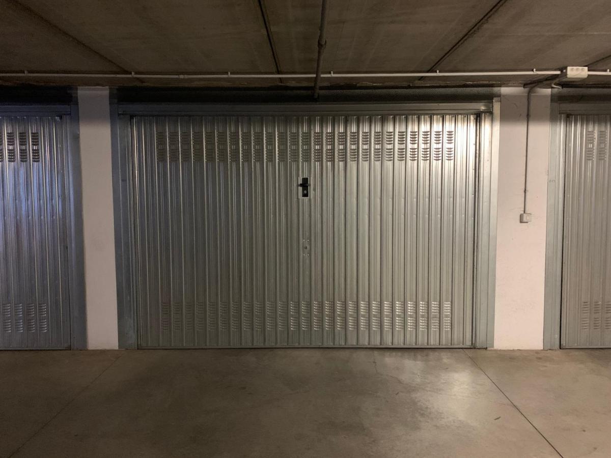 Navigli, 90 Square Meters, Free Parking Ripa Ticinese * Milaan